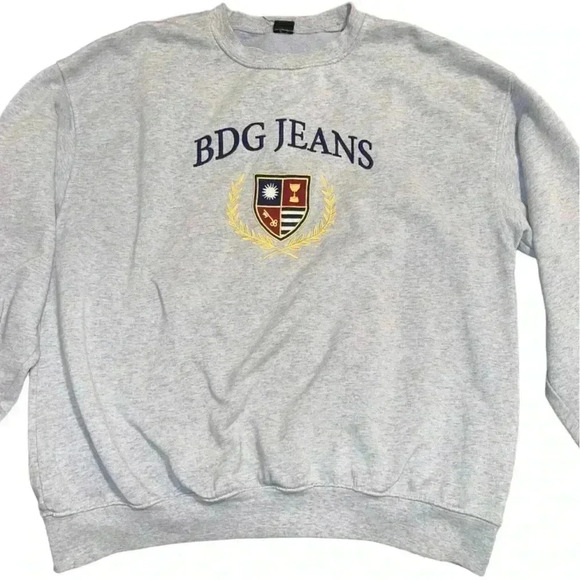BDG Urban Outfitters Gray Oversized Pullover Sweatshirt with Embroidered Crest - Picture 3 of 10